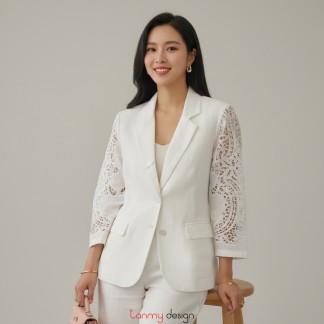Áo véc cổ chữ K, tay thêu bô đê Linen trắng
